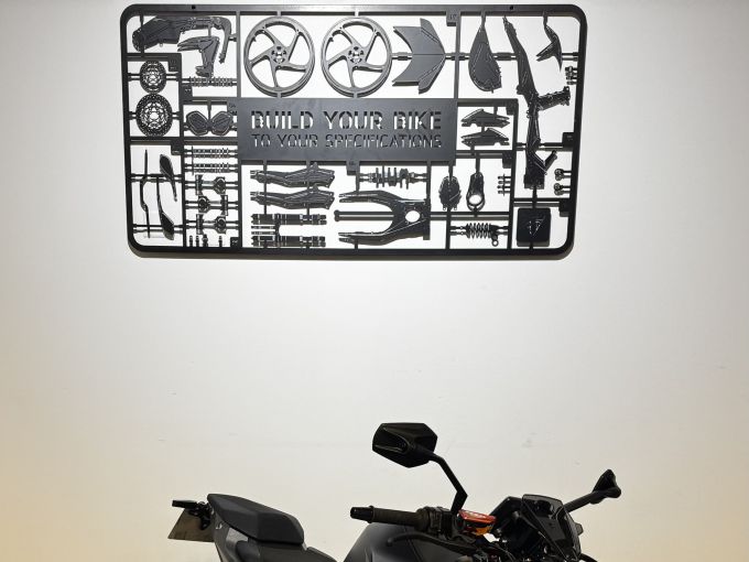 KTM 990 DUKE 4