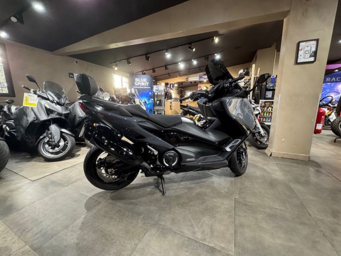 YAMAHA XP T-MAX 560 TECH MAX 4