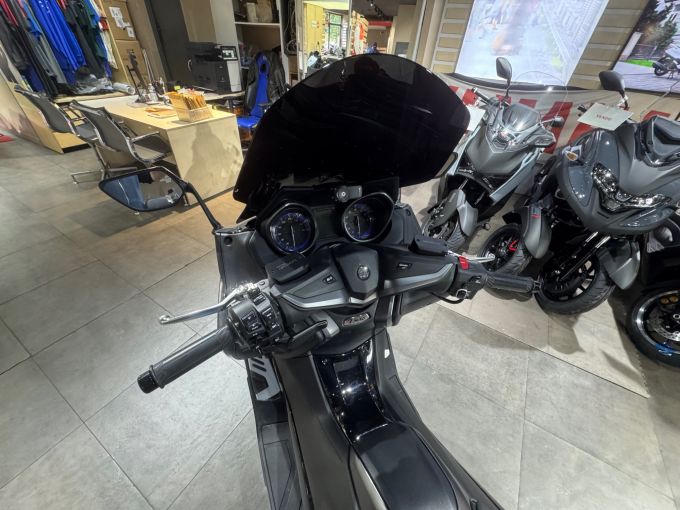 YAMAHA XP T-MAX 560 TECH MAX 4