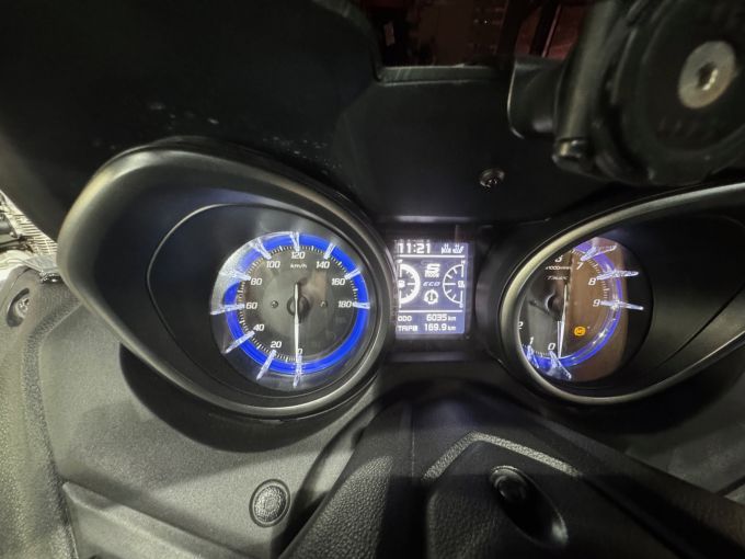 YAMAHA XP T-MAX 560 TECH MAX 4