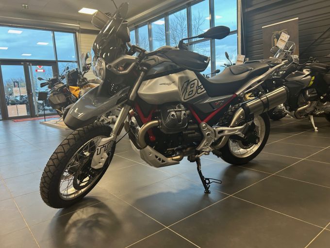 MOTO GUZZI V85 TT 850 4
