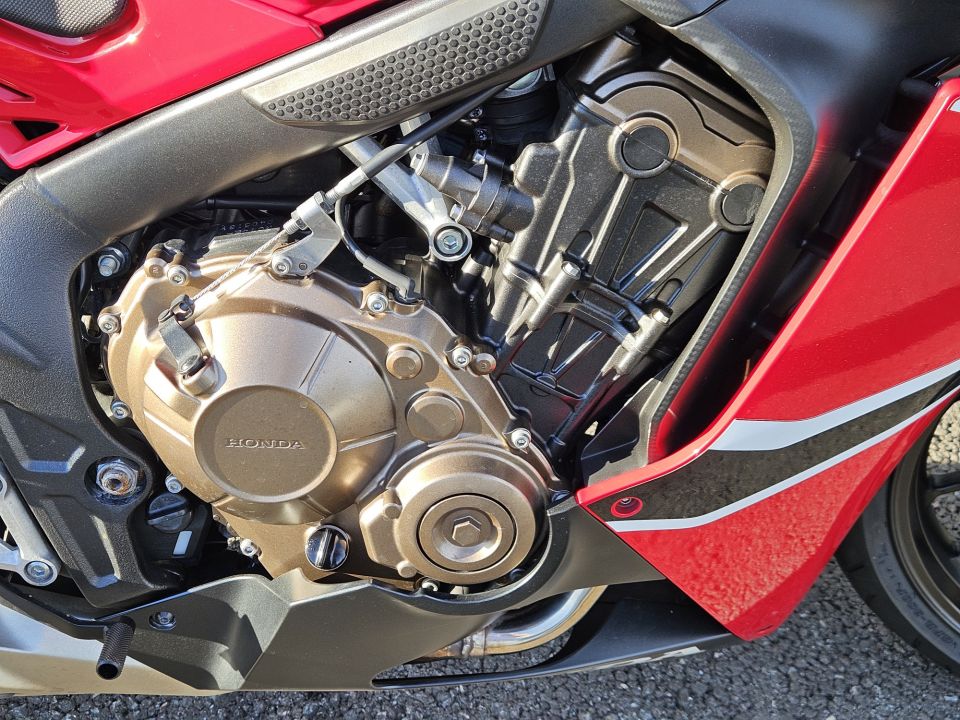 HONDA CBR 650 F 4