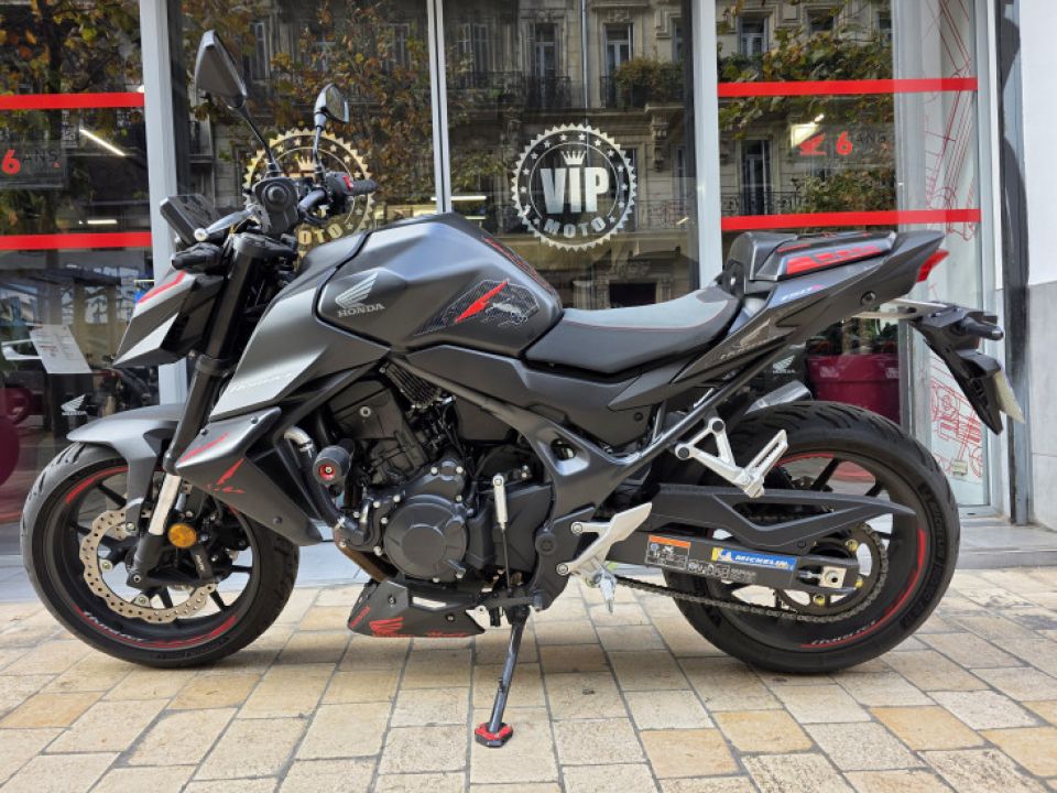 HONDA CB 750 HORNET 4