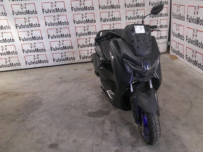 YAMAHA NMAX 125 4