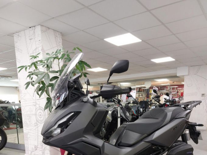 HONDA ADV 350 4