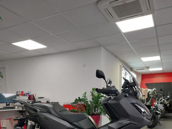 HONDA ADV 350 4