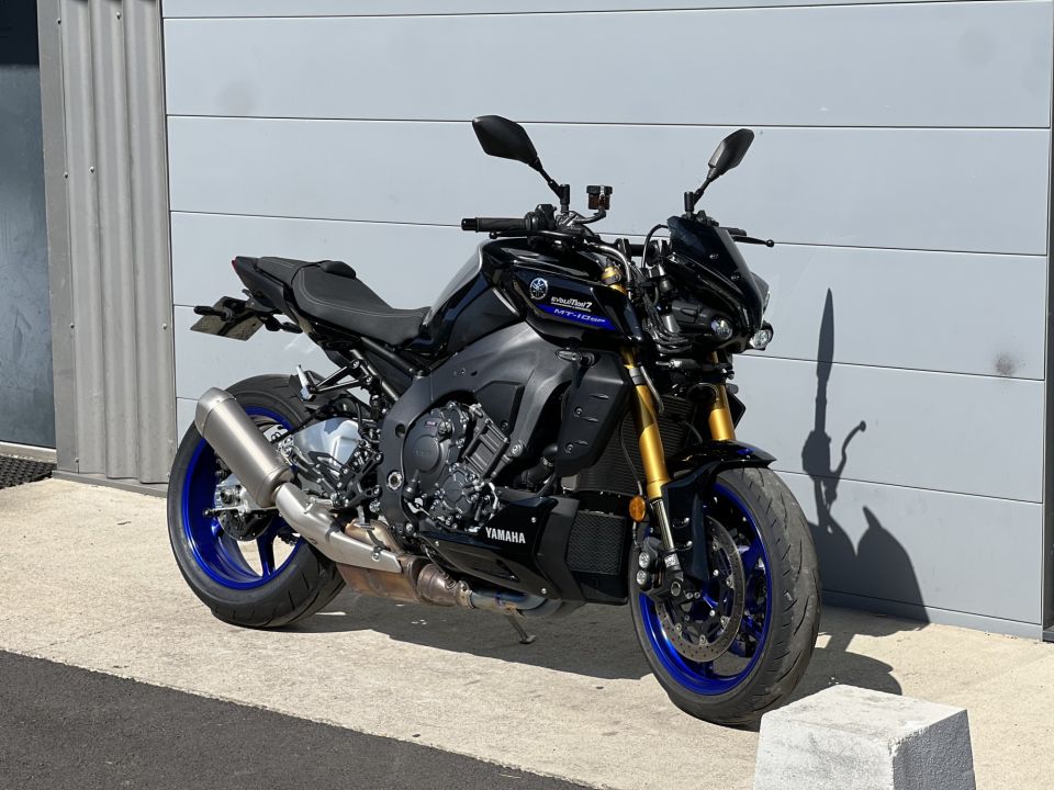 YAMAHA MT-10 SP 4