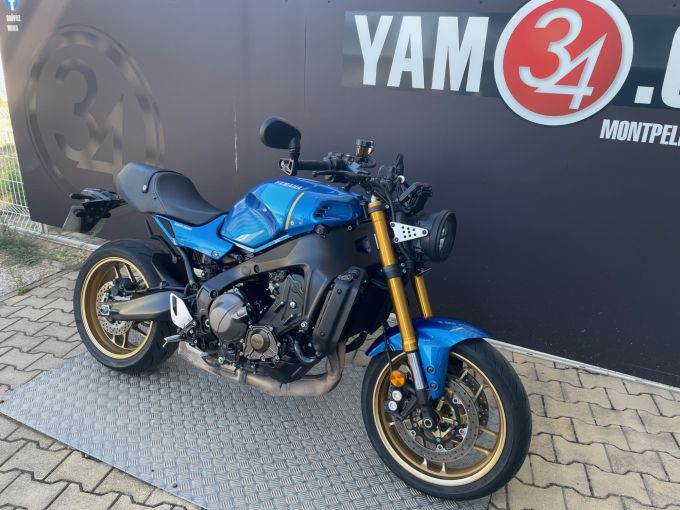 YAMAHA XSR 900 4