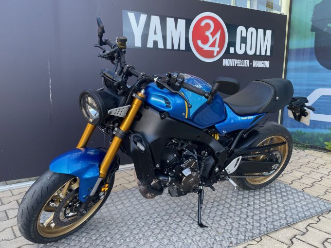 YAMAHA XSR 900 4