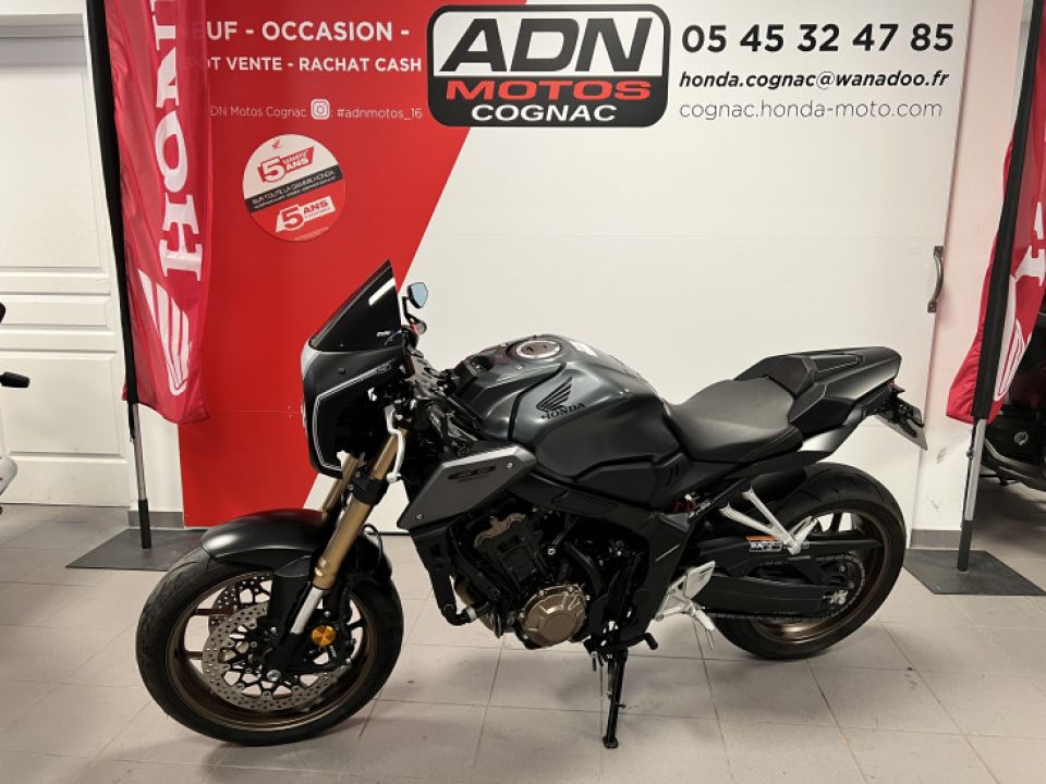 HONDA CB650R Neo Sports Café 4