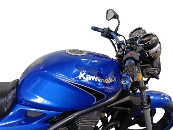KAWASAKI ER-5 4