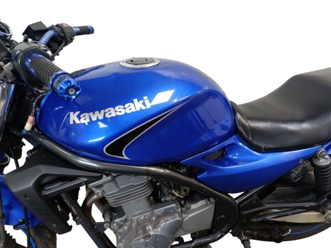 KAWASAKI ER-5 4