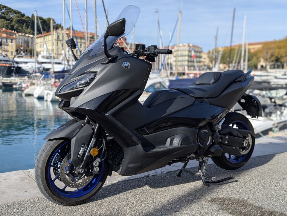 YAMAHA XP T-MAX 560 4