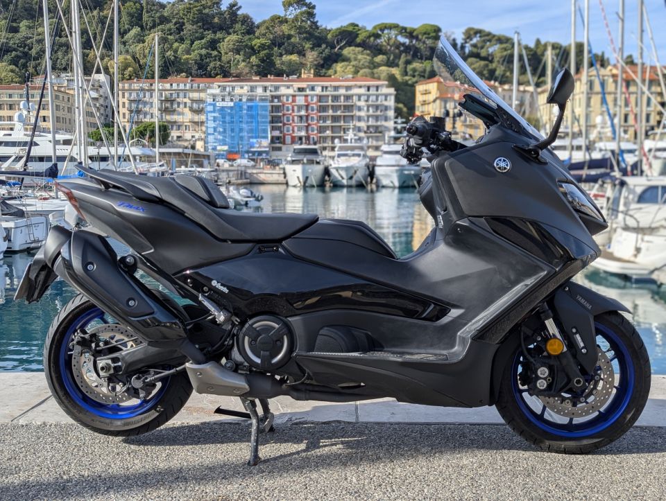 YAMAHA XP T-MAX 560 4