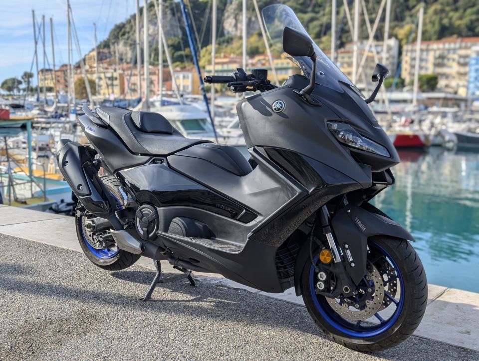 YAMAHA XP T-MAX 560 4