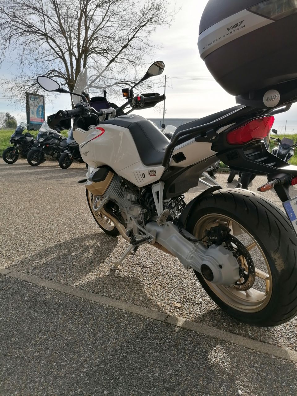 MOTO GUZZI V100  MANDELLO 4