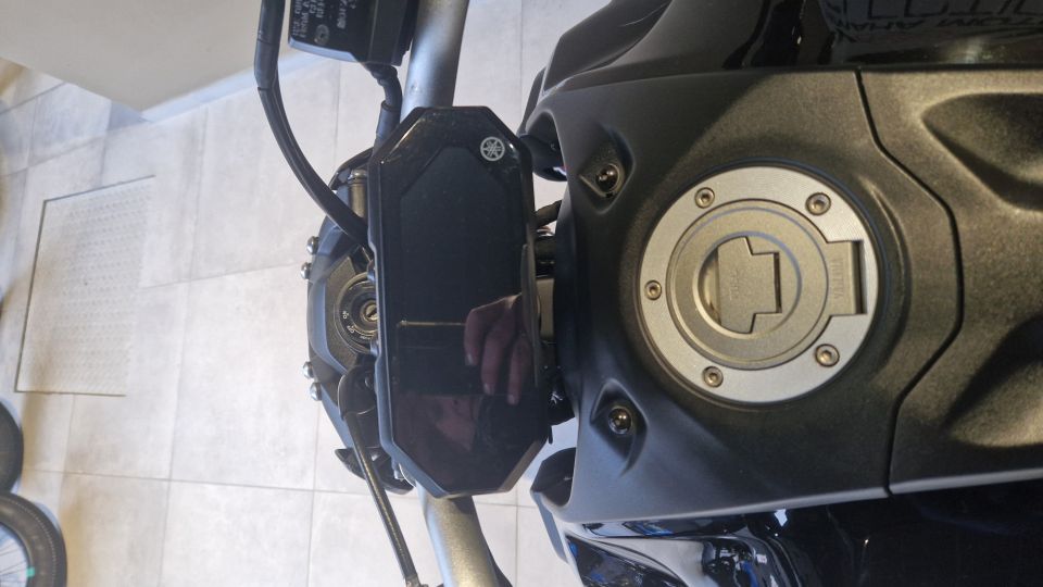 YAMAHA MT-07 (47.5CV) 4
