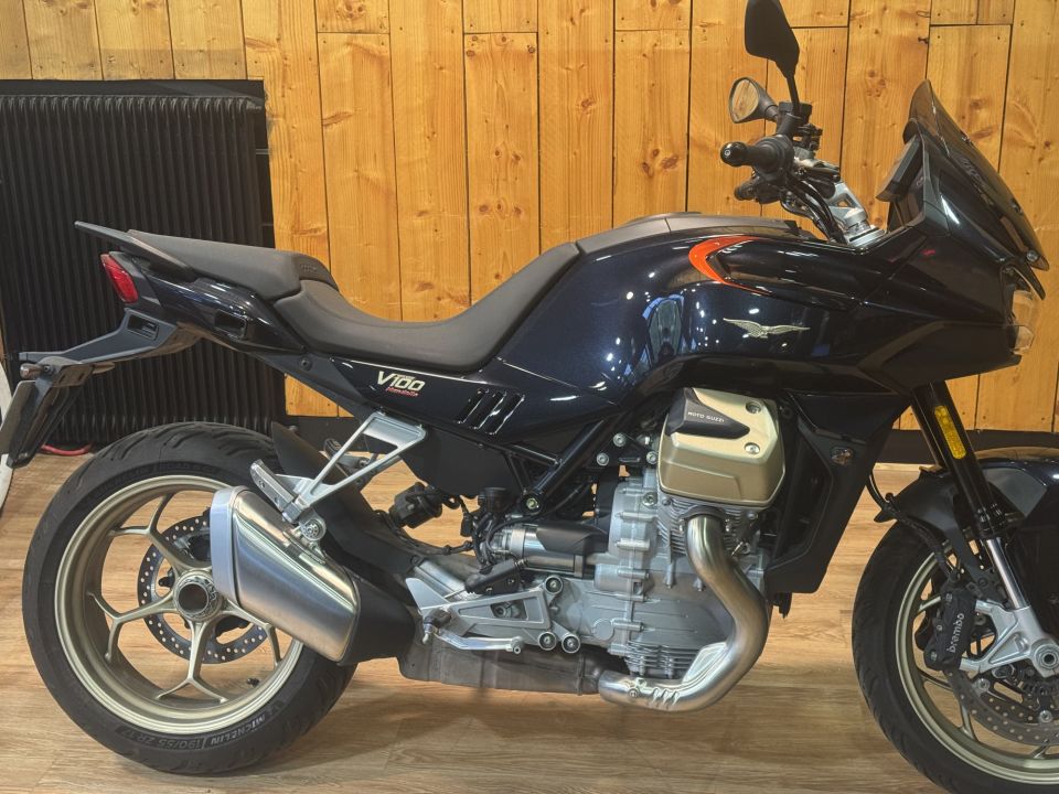 MOTO GUZZI V100  MANDELLO 4