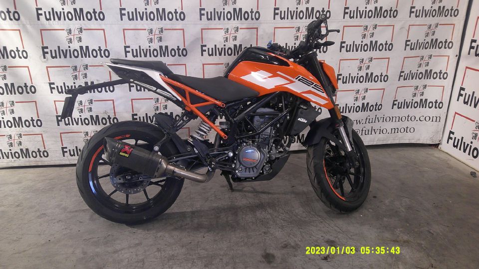 KTM 125 DUKE 4