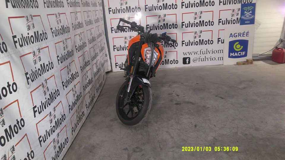KTM 125 DUKE 4