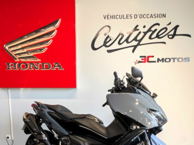YAMAHA TMax 560E 2019 4