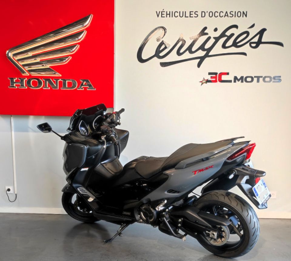 YAMAHA TMax 560E 2019 4