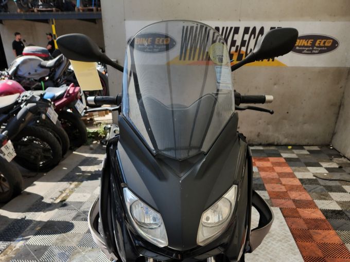 YAMAHA XMAX 125 4