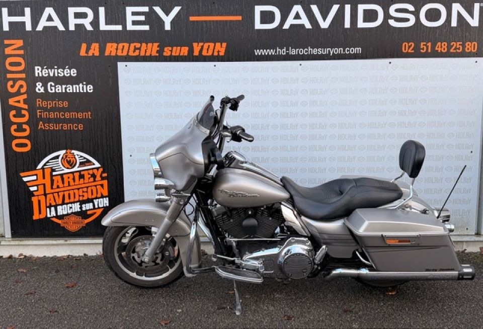 HARLEY-DAVIDSON TOURING STREET GLIDE 1584 4