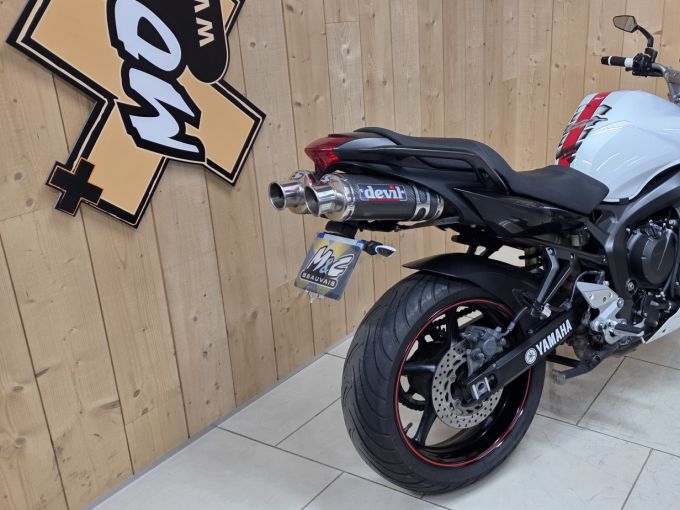 YAMAHA FZ6 (98CV) 4
