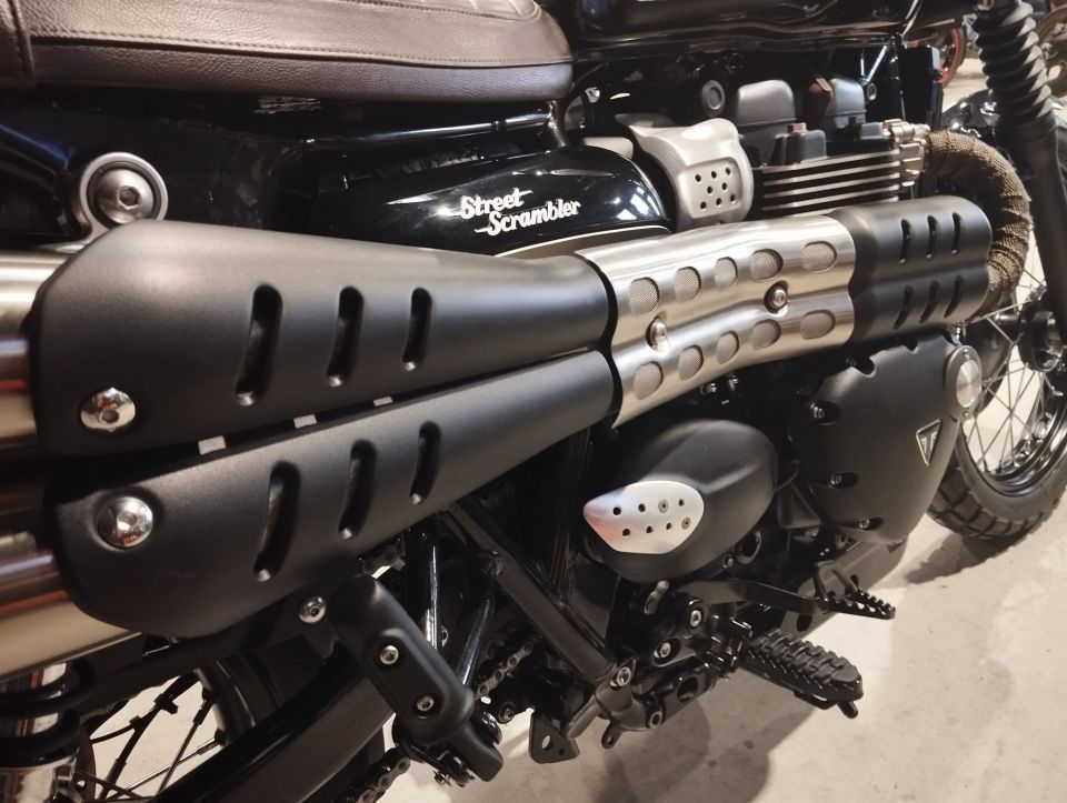 TRIUMPH STREET SCRAMBLE 4