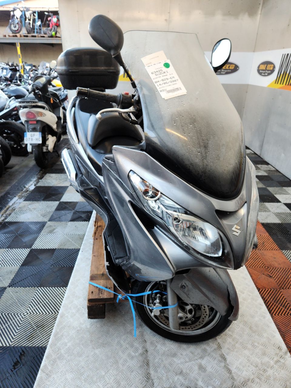 SUZUKI BURGMAN 400 4