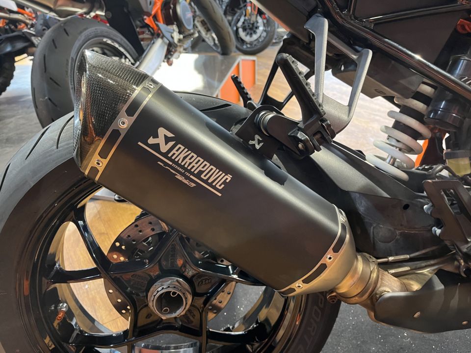 KTM 1290 SUPER DUKE R 4