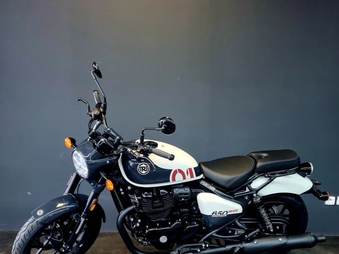 ROYAL ENFIELD SHOTGUN 650 4