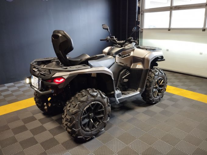 CAN-AM OUTLANDER MAX DPS 700 4