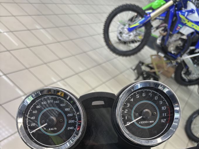 KAWASAKI Z 650 4
