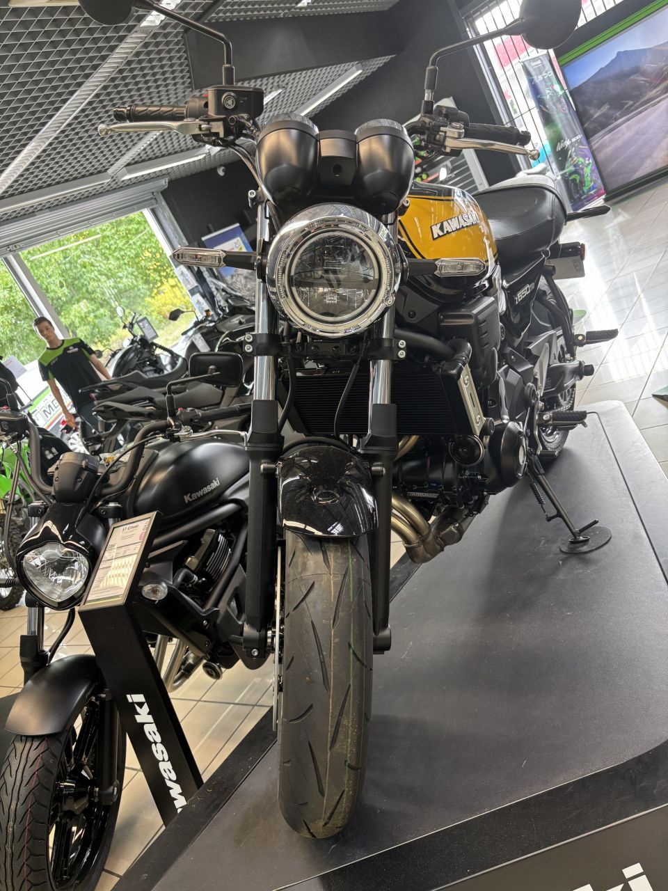 KAWASAKI Z 650 4