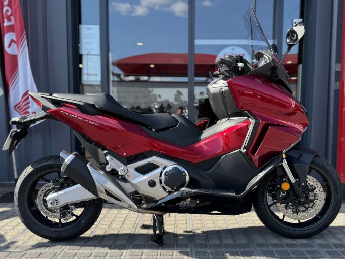 HONDA NSS FORZA 750 4
