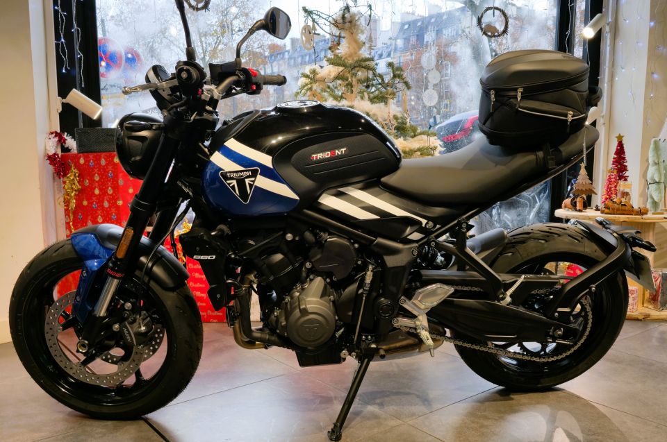 TRIUMPH TRIDENT 660 4