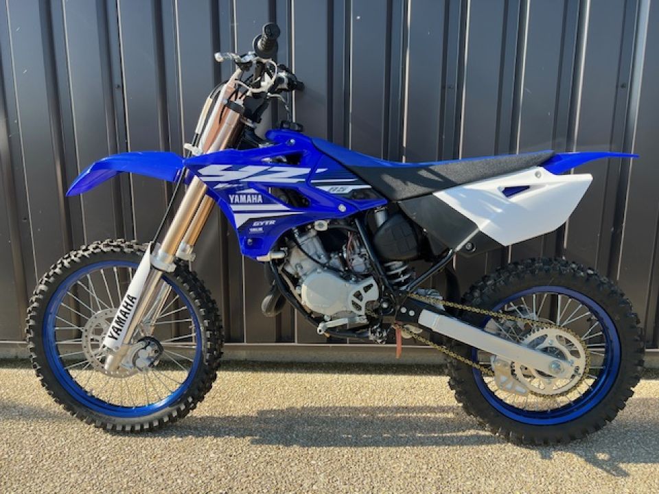 YAMAHA YZ85 4