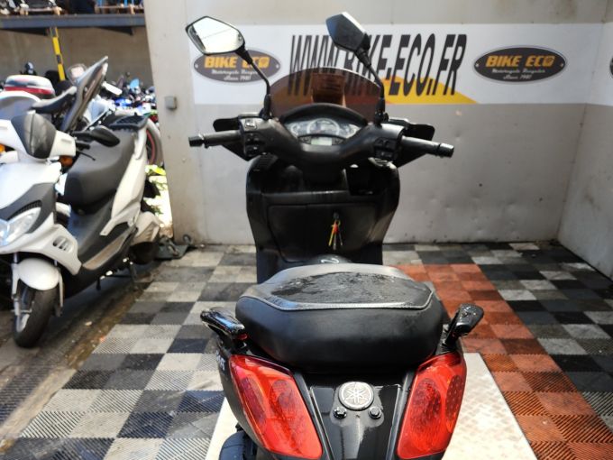 YAMAHA XMAX 125 4