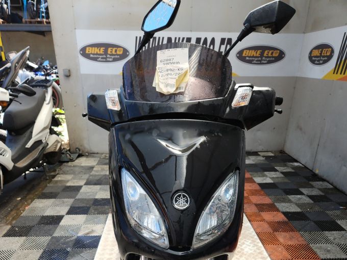 YAMAHA XMAX 125 4
