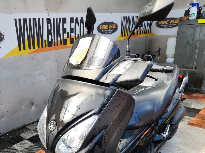 YAMAHA XMAX 125 4