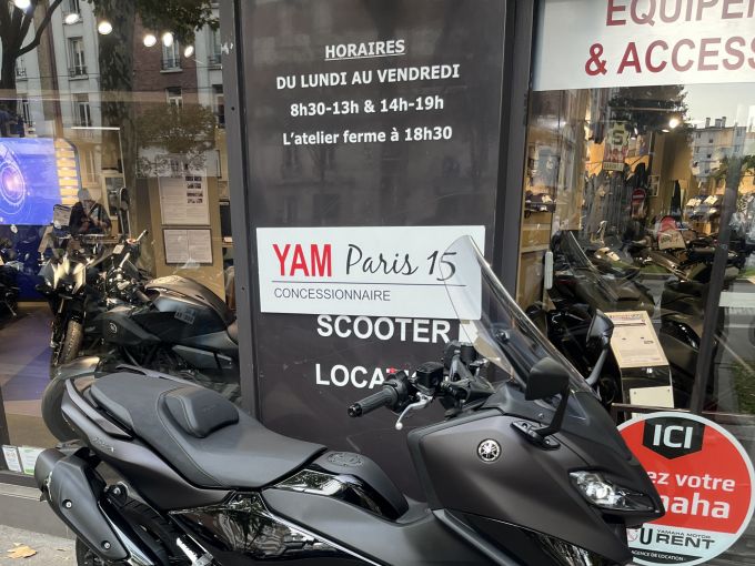 YAMAHA XP T-MAX 560 TECH MAX 4