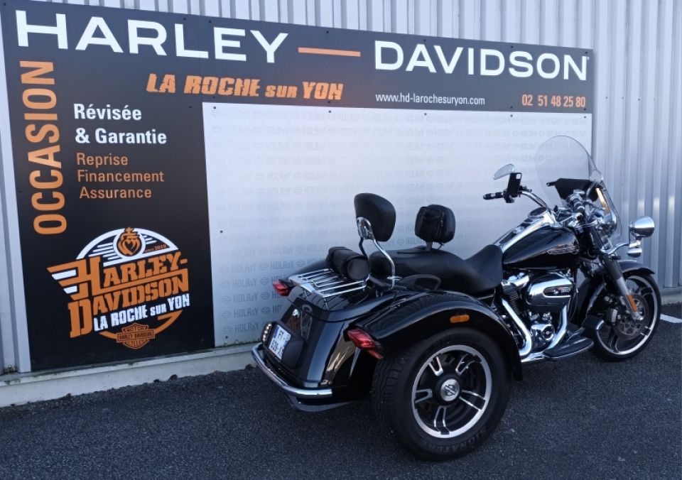 HARLEY-DAVIDSON TRIKE FREEWHEELER 1868 4