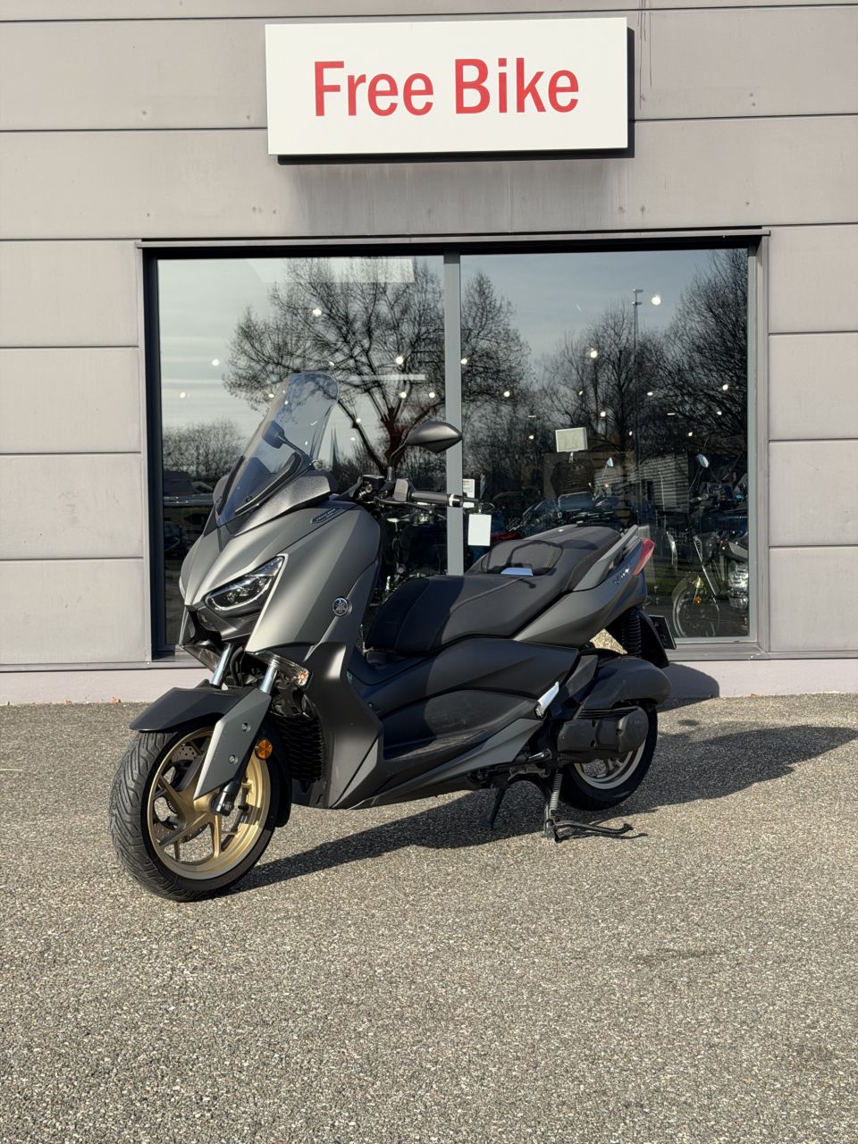 YAMAHA XMAX 125 TECH MAX 4