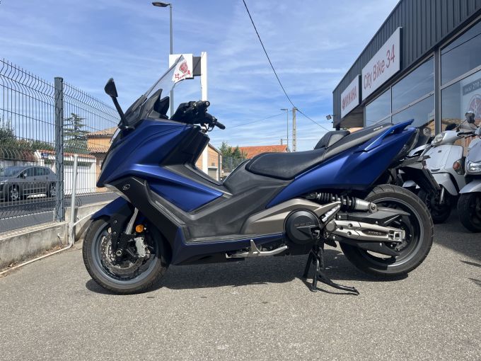 KYMCO AK 550 4