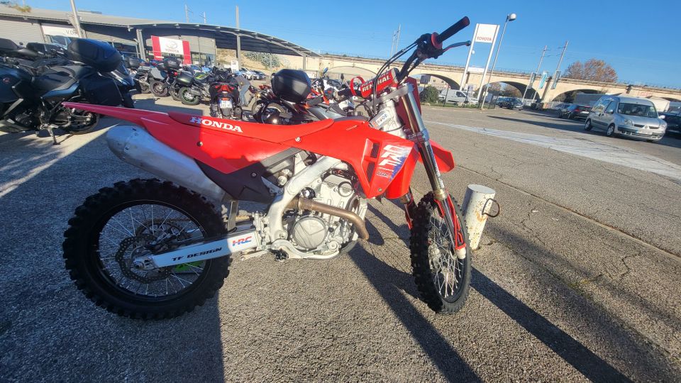 HONDA CRF 250 R 4