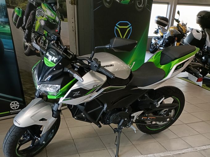 KAWASAKI Z E-1 ELECTRIQUE 450 KMS 2024 NEW S 2024  ZE1 Z E 1 4