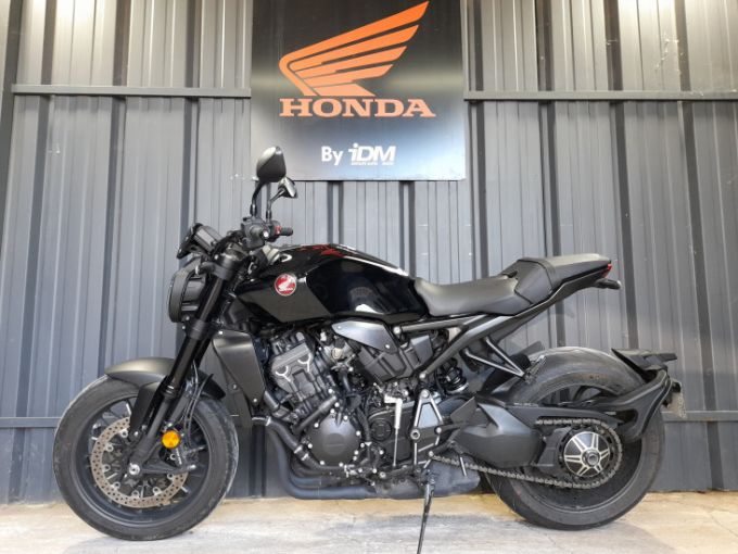 HONDA CB1000R Black Edition 4