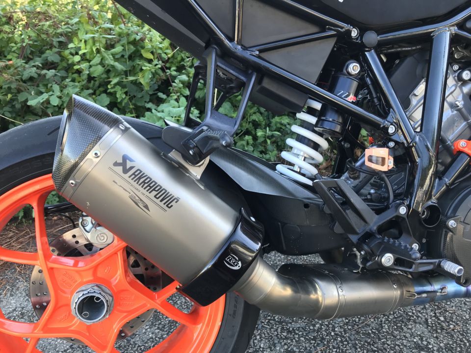 KTM 1290 SUPER DUKE R 4